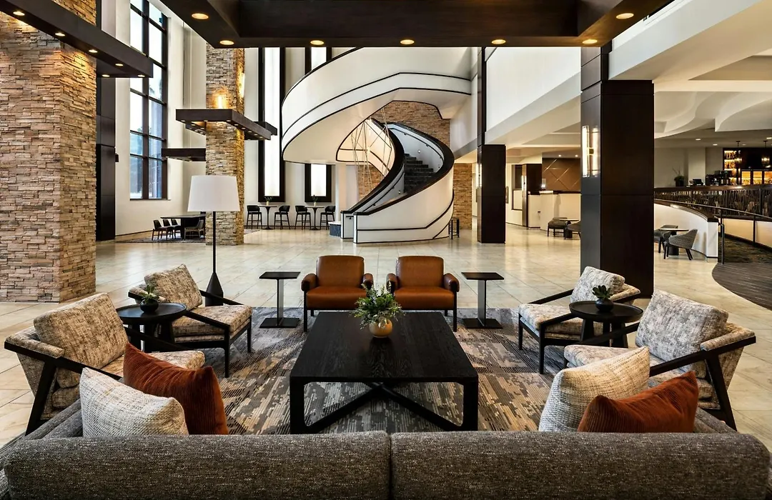 Marriott Bloomington Normal Hotel And Conference Center-1