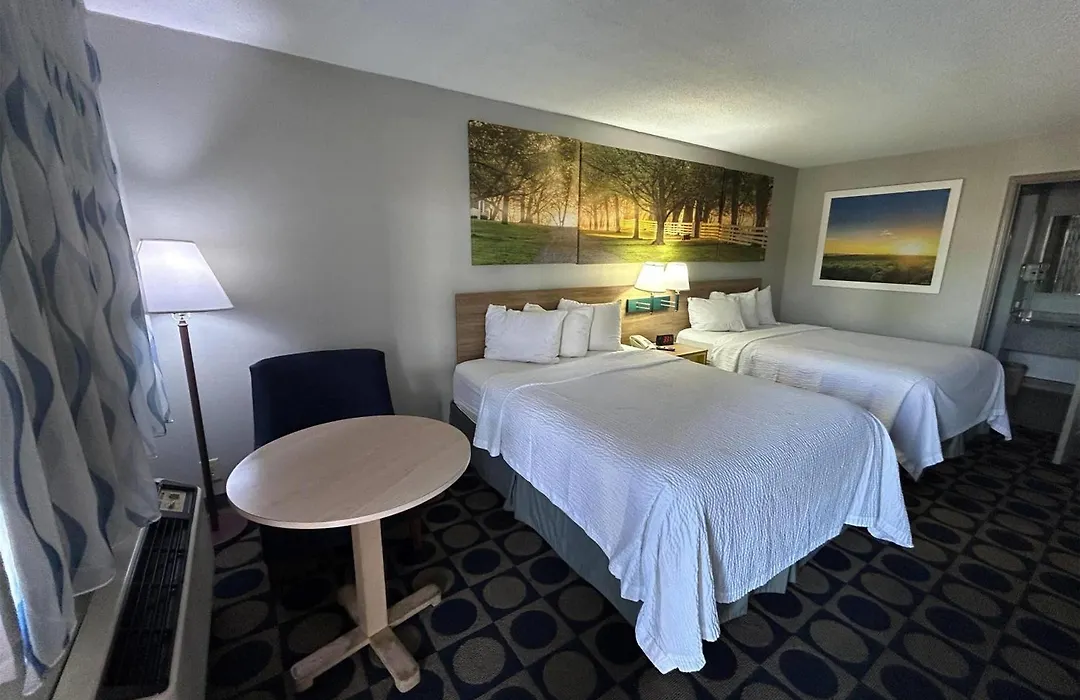 Days Inn By Wyndham Byron-1
