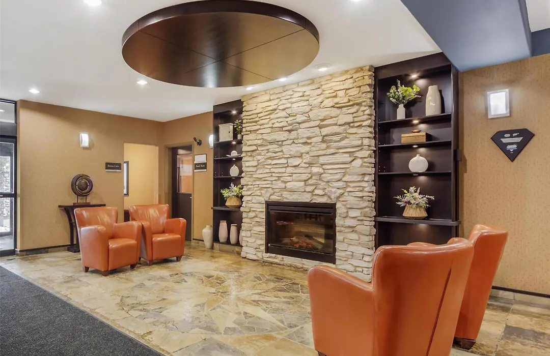 Best Western Wainwright Inn & Suites-1