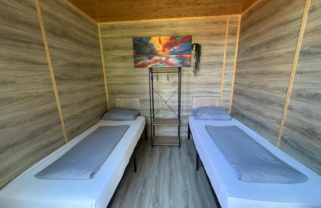 EASY Lodges Berlin-1