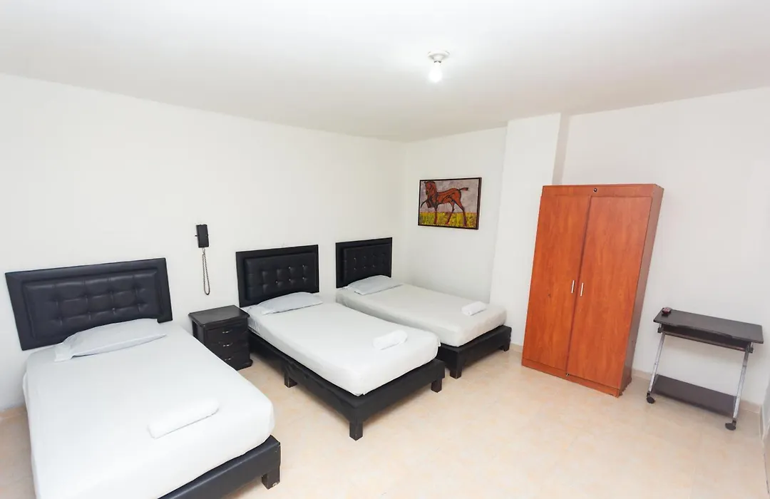 Hotel Villa Real-1