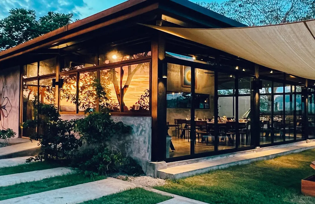 Alaya B&B - Yoga & Surf Retreat-1