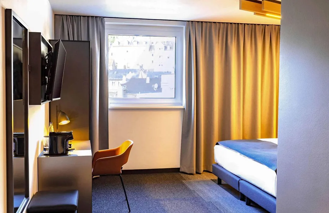 B&B HOTEL Offenburg-Hbf-1