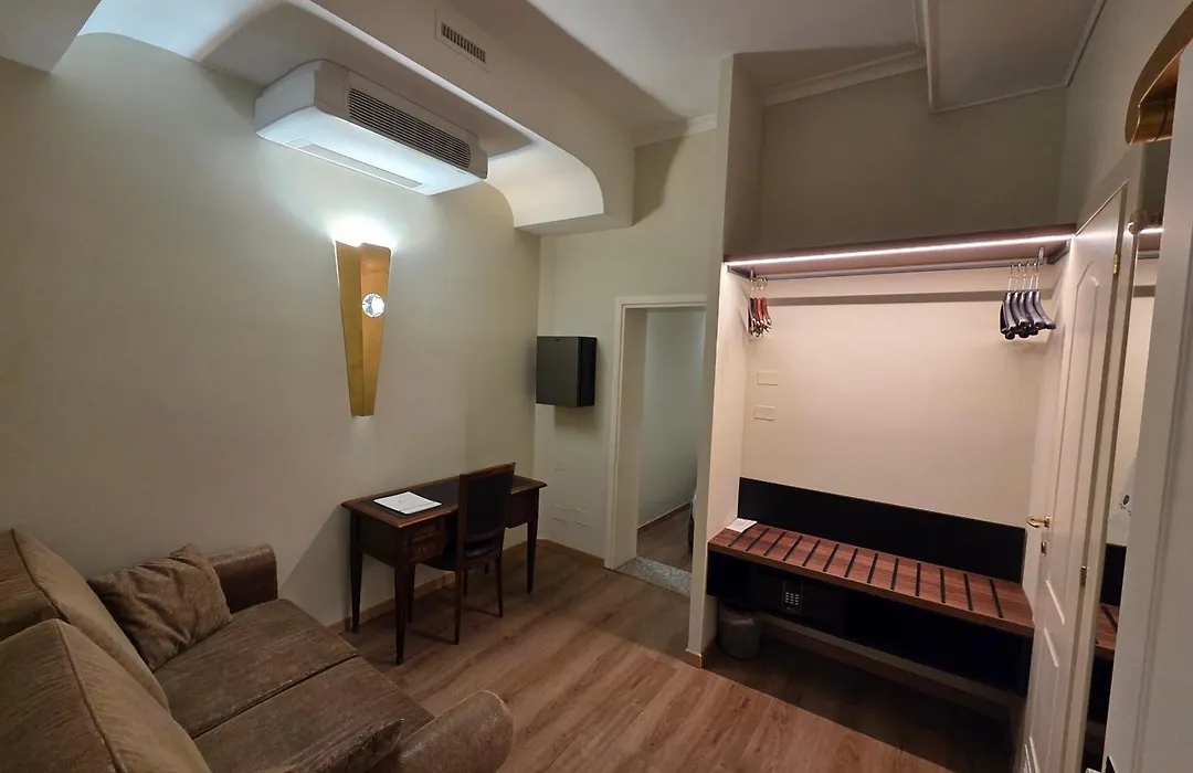 Zanhotel Tre Vecchi-1