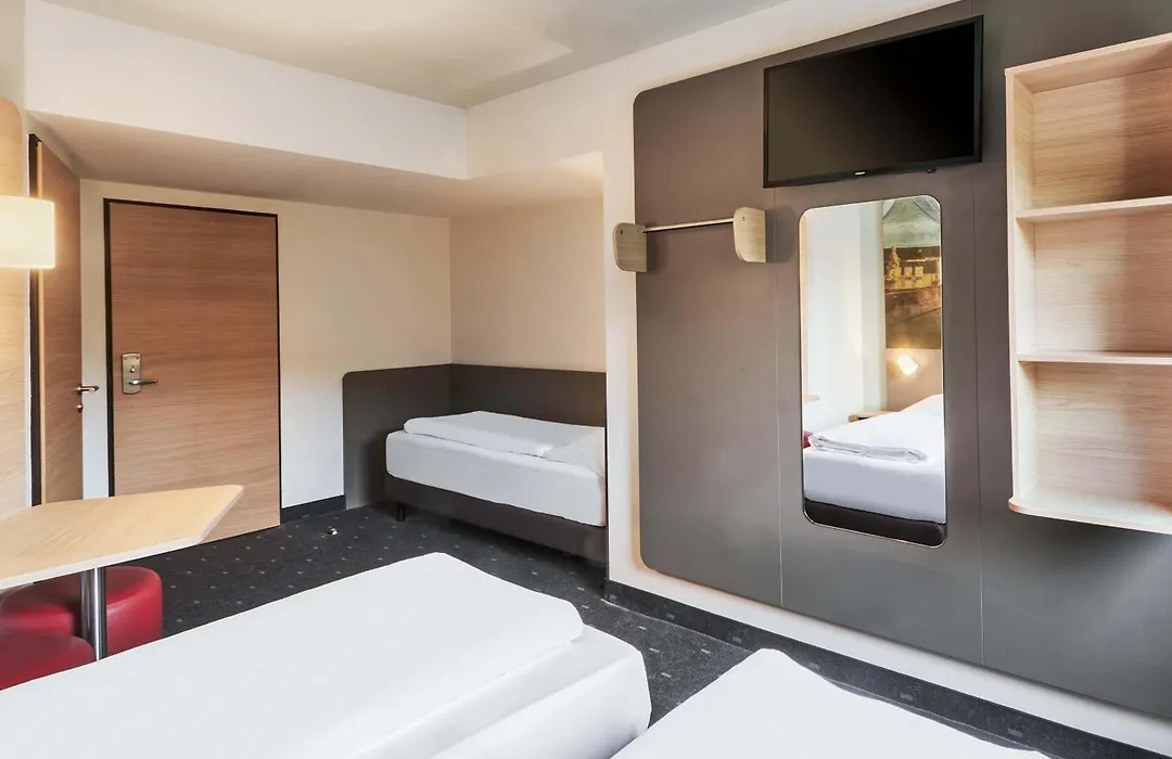 B&B Hotel Würzburg-City-1