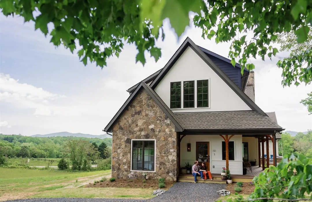 The Indigo House, An Adults Only, Modern Bed And Breakfast For Outdoorsy Humans And Kind Dogs-1