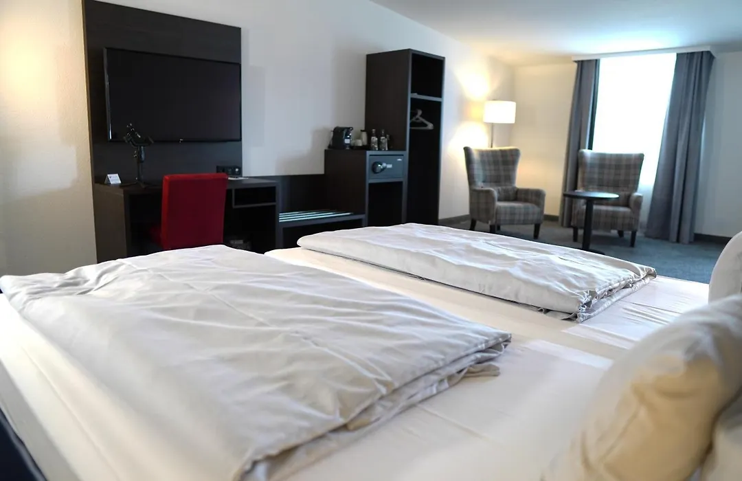 B&K Hotels-1