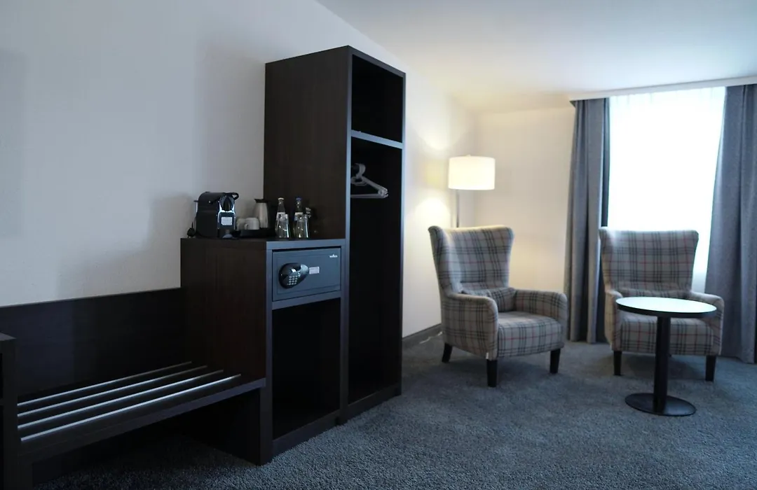 B&K Hotels-1
