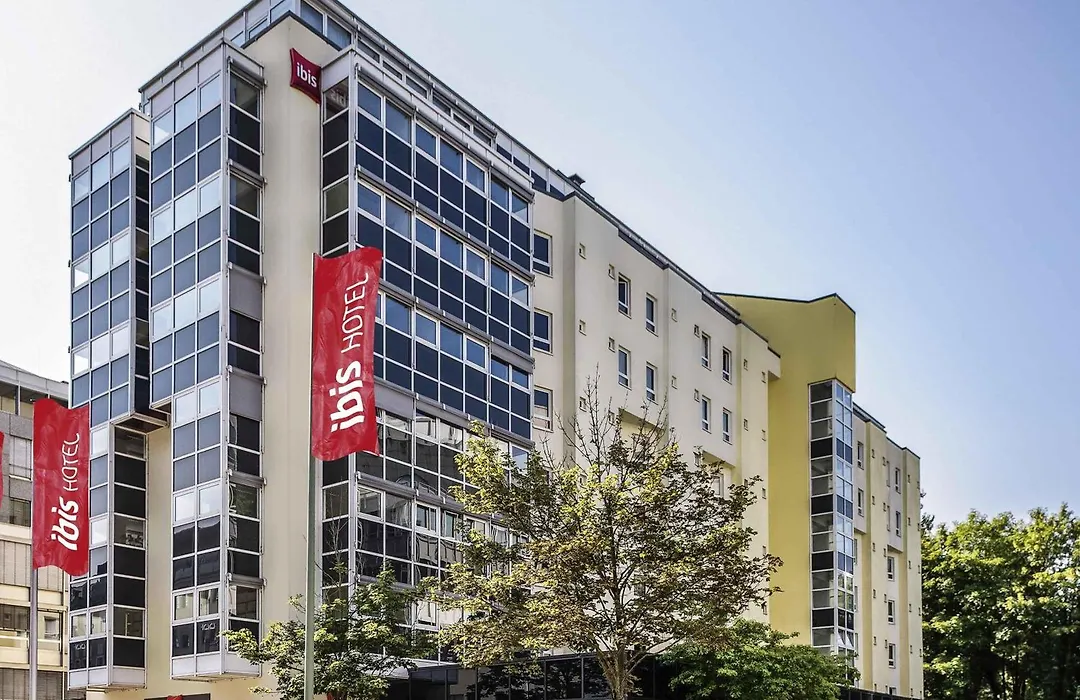 Ibis Augsburg Hauptbahnhof-1