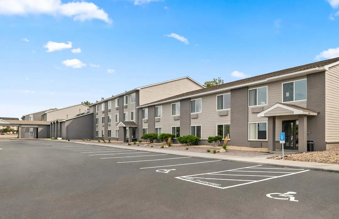 Country Inn & Suites By Radisson, Near The National Sports Center, Coon Rapids, Mn-1