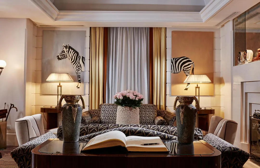 Hotel Lord Byron - Small Luxury Hotels Of The World-1