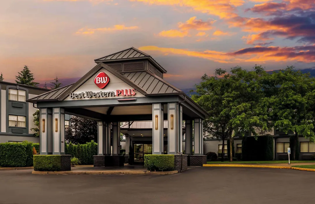 Best Western Plus Puyallup Hotel-1