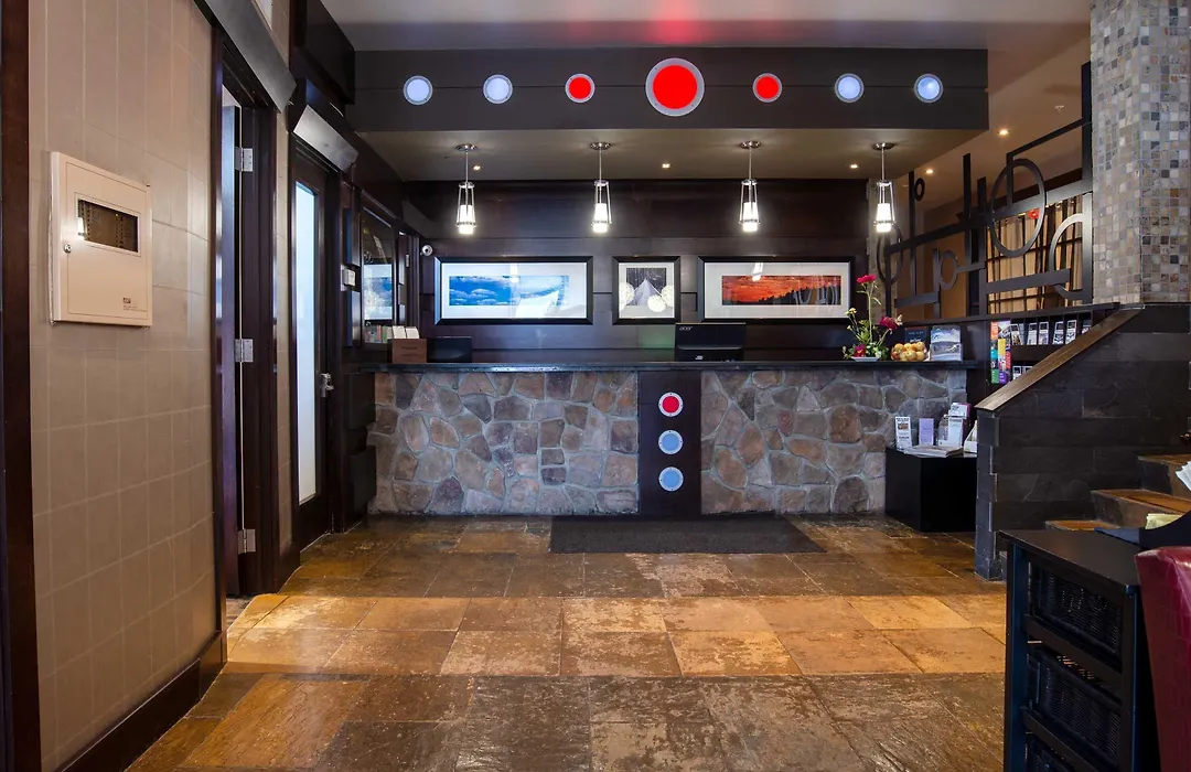 Sandman Hotel Castlegar-1
