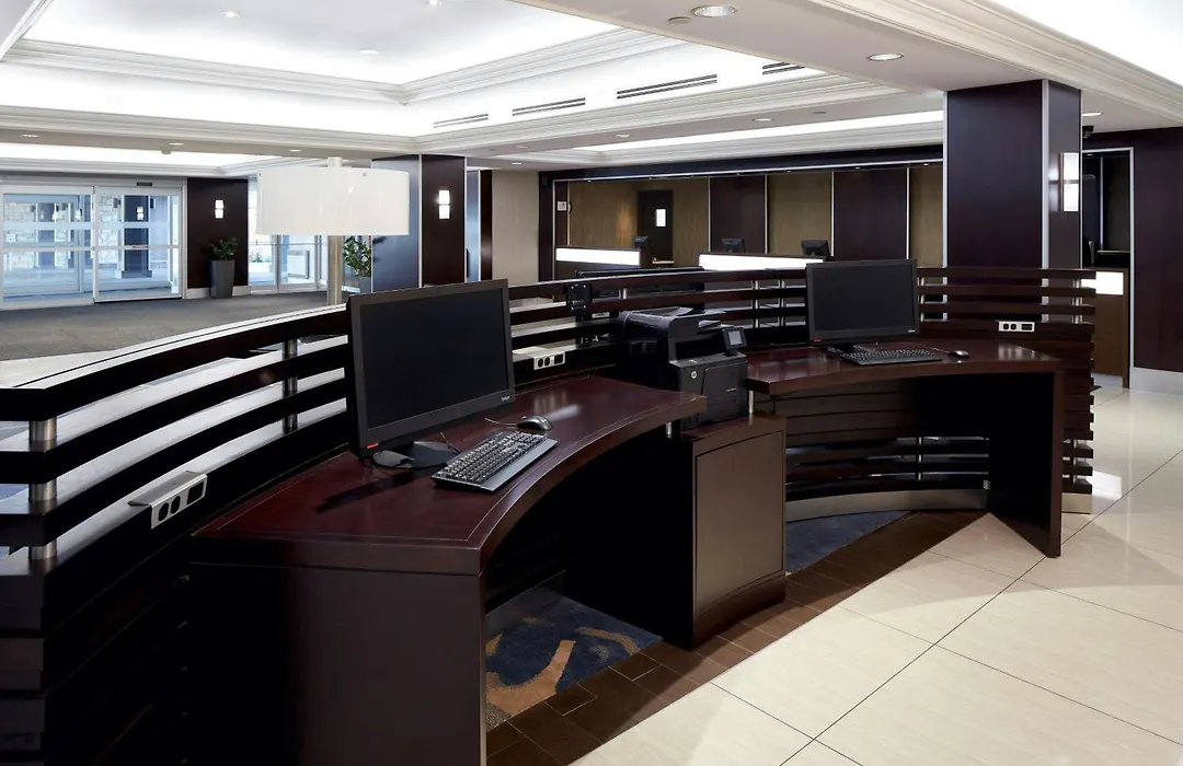 Sheraton Montreal Airport Hotel-1