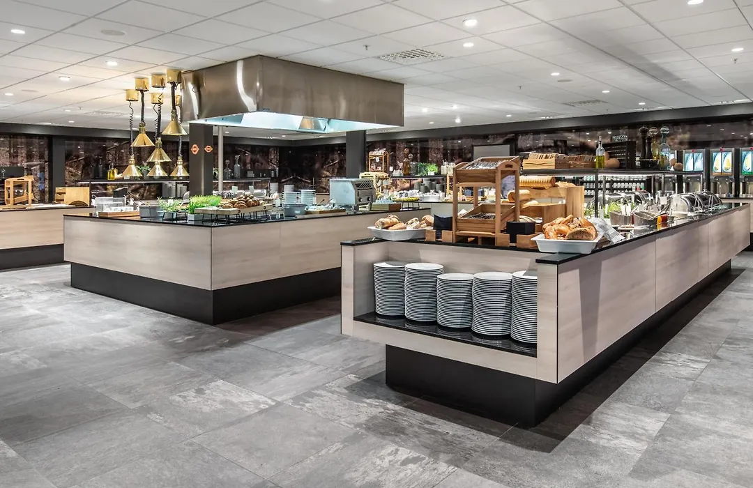 Quality Airport Hotel Gardermoen-1