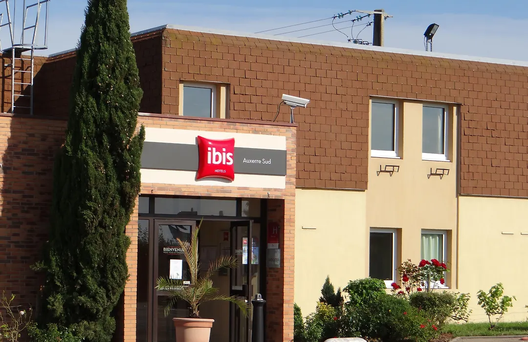 Ibis Auxerre Sud-1