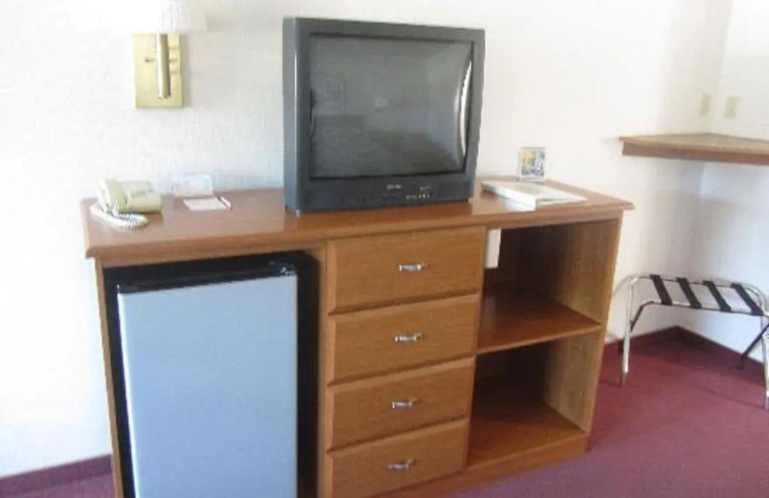 Brookings Inn Resort-1