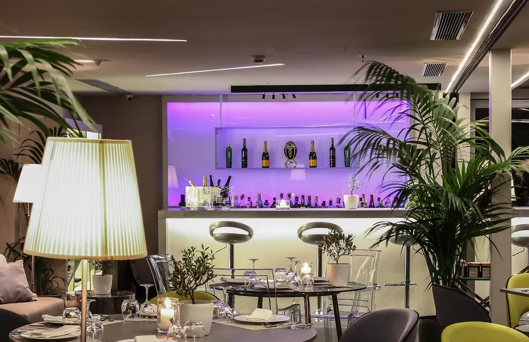 St George Lycabettus Lifestyle Hotel-1