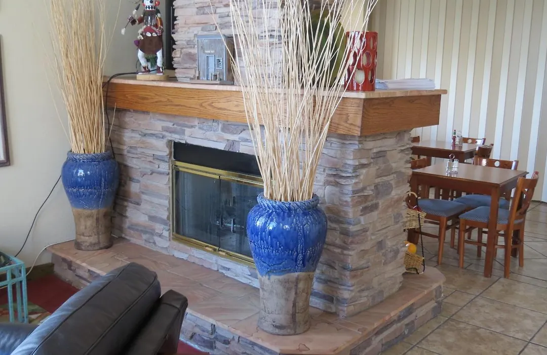 Baymont Inn & Suites By Wyndham Holbrook-1