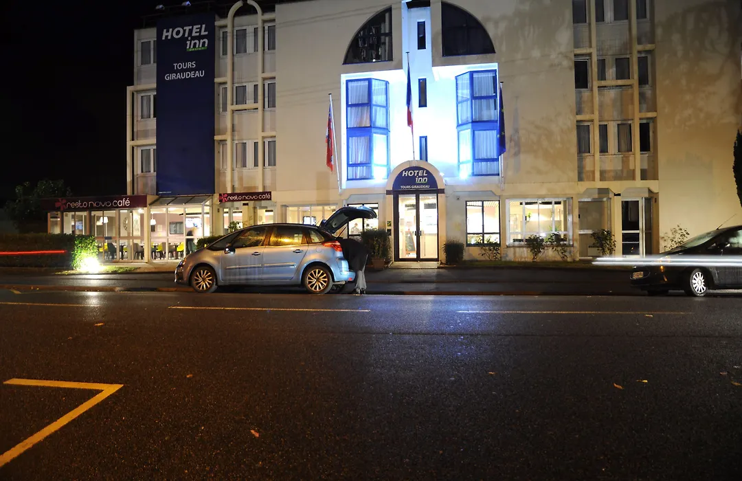 Ibis Tours Centre Giraudeau-1