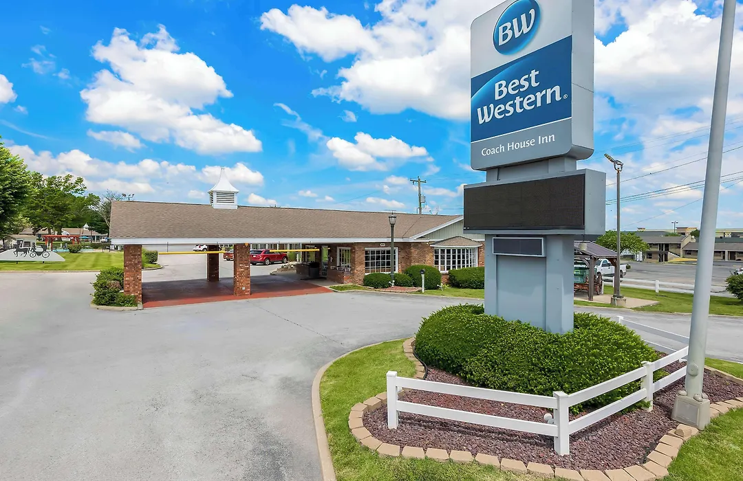 Best Western Coach House-1