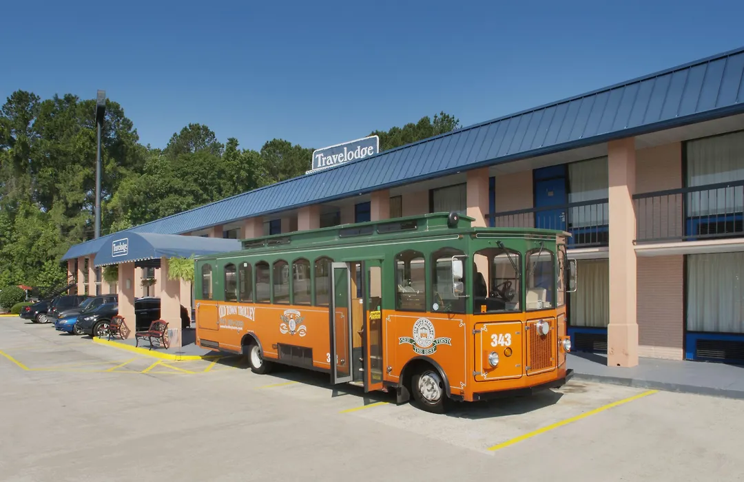 Travelodge By Wyndham Savannah Area/Richmond Hill-1