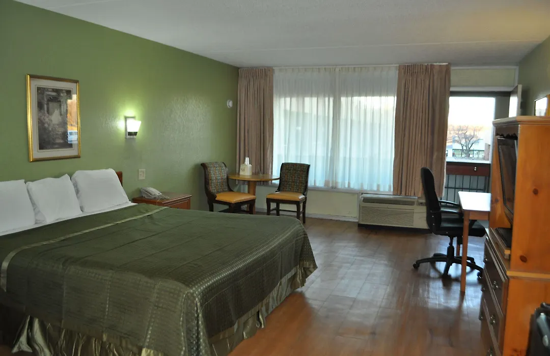 Bestway Inn - Madison-1