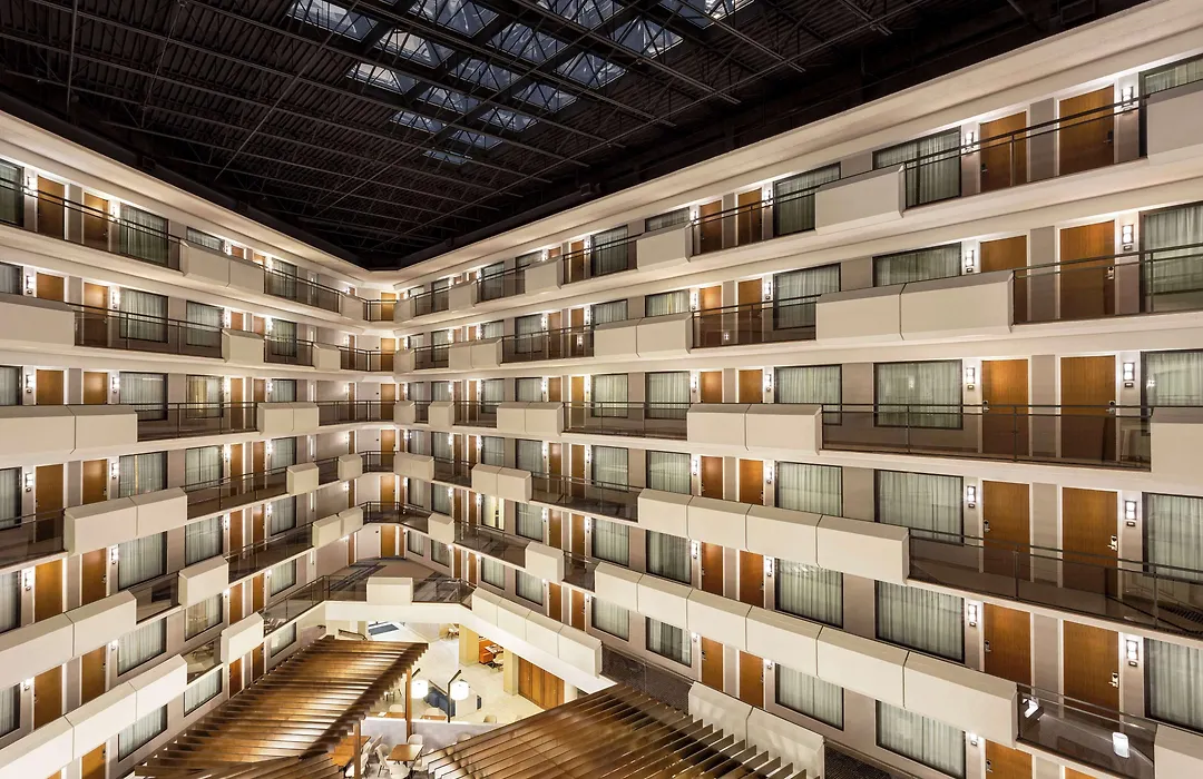 Embassy Suites By Hilton Kansas City Overland Park-1