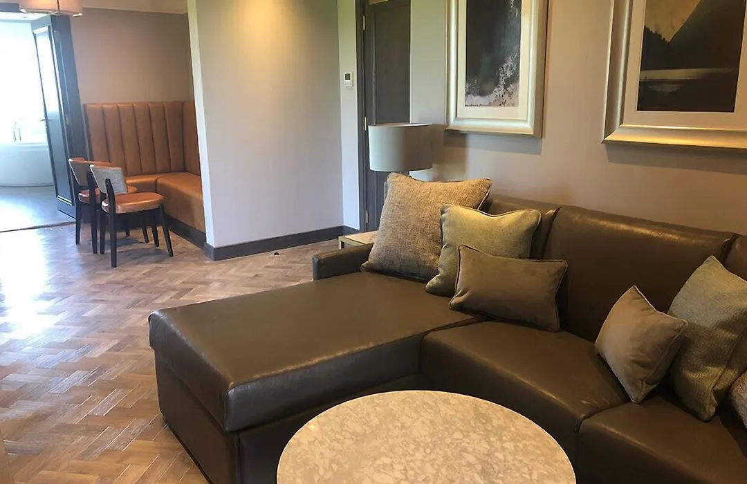 Riverside Lodge Hotel-1