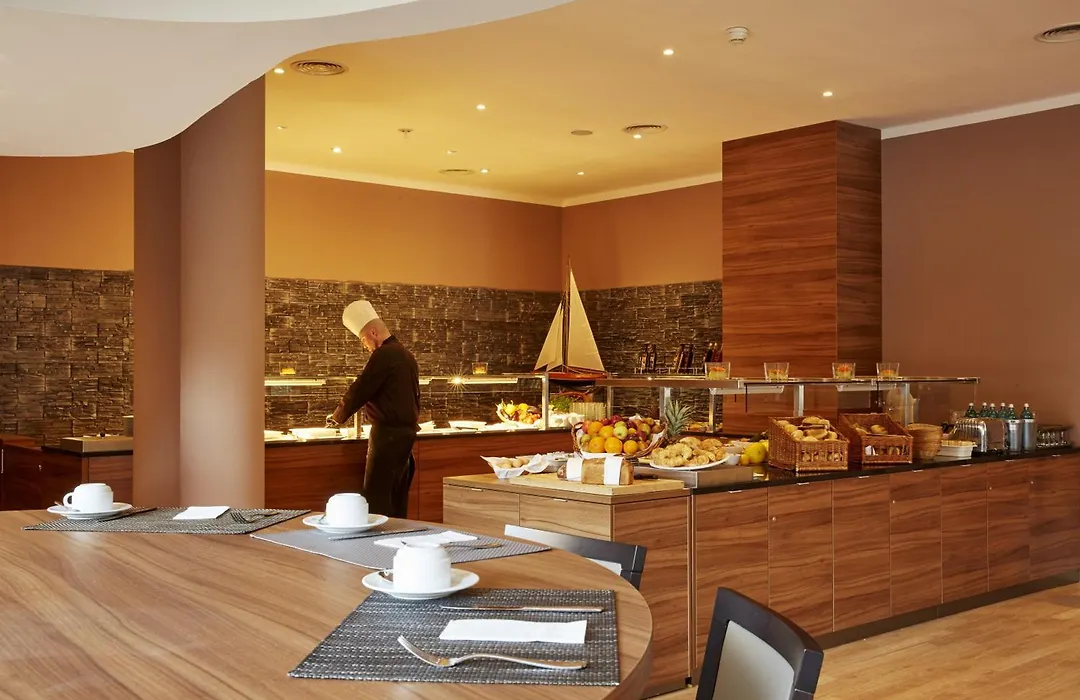 H4 Hotel Hamburg Bergedorf, Trademark Collection By Wyndham-1
