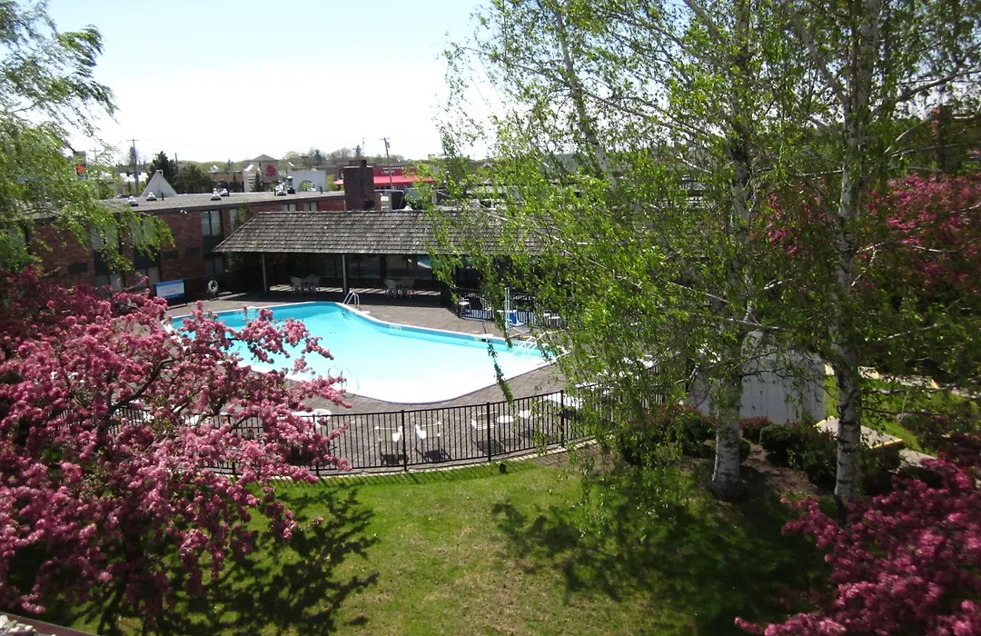 Fireside Inn & Suites Portland (Adults Only)-1