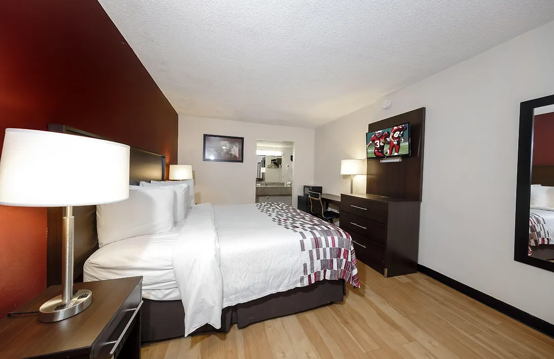 Red Roof Inn Atlanta - Suwanee/Mall Of Georgia-1