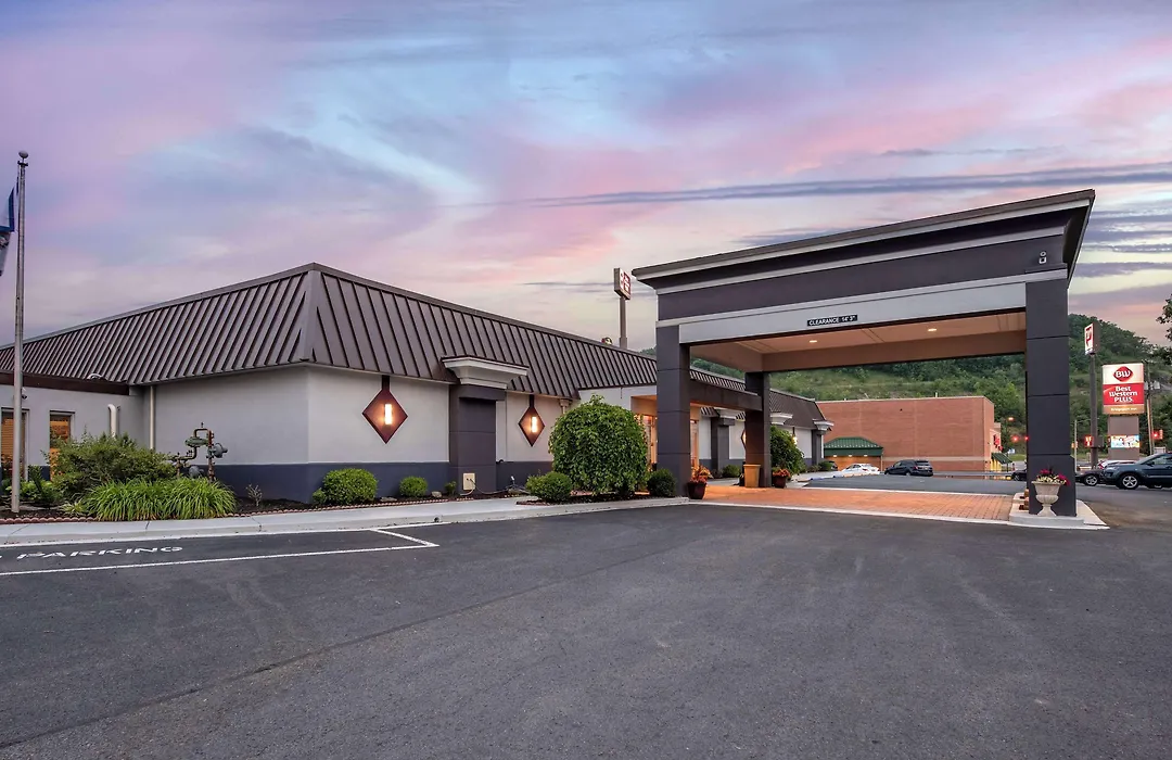 Best Western Plus Bridgeport Inn-1