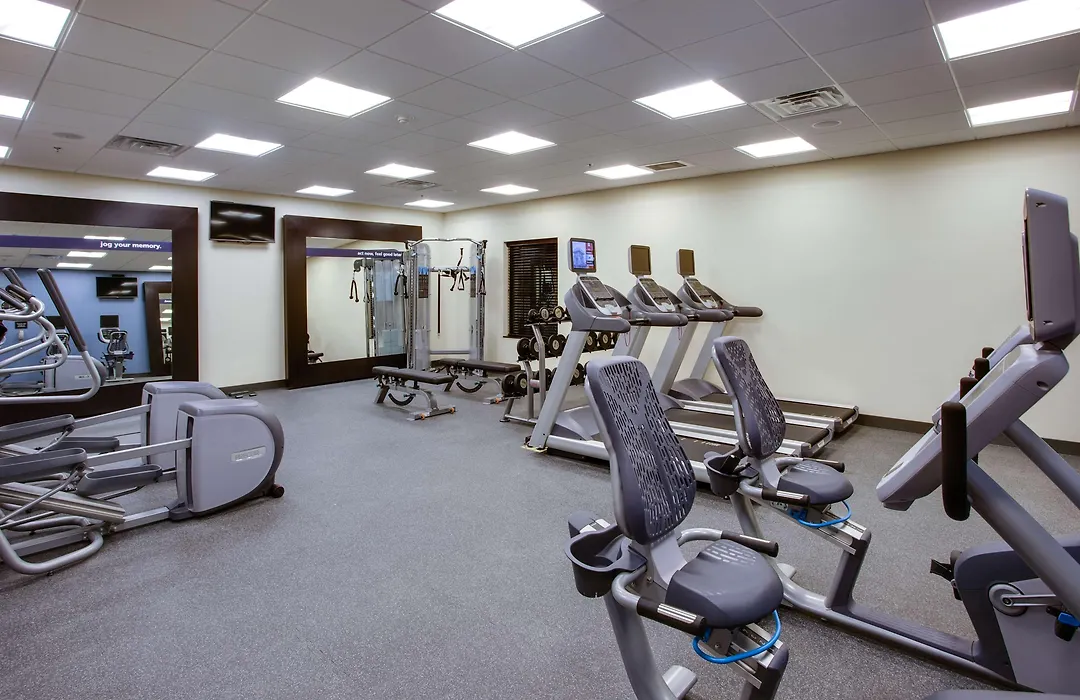 Hampton Inn & Suites Philadelphia/Bensalem-1