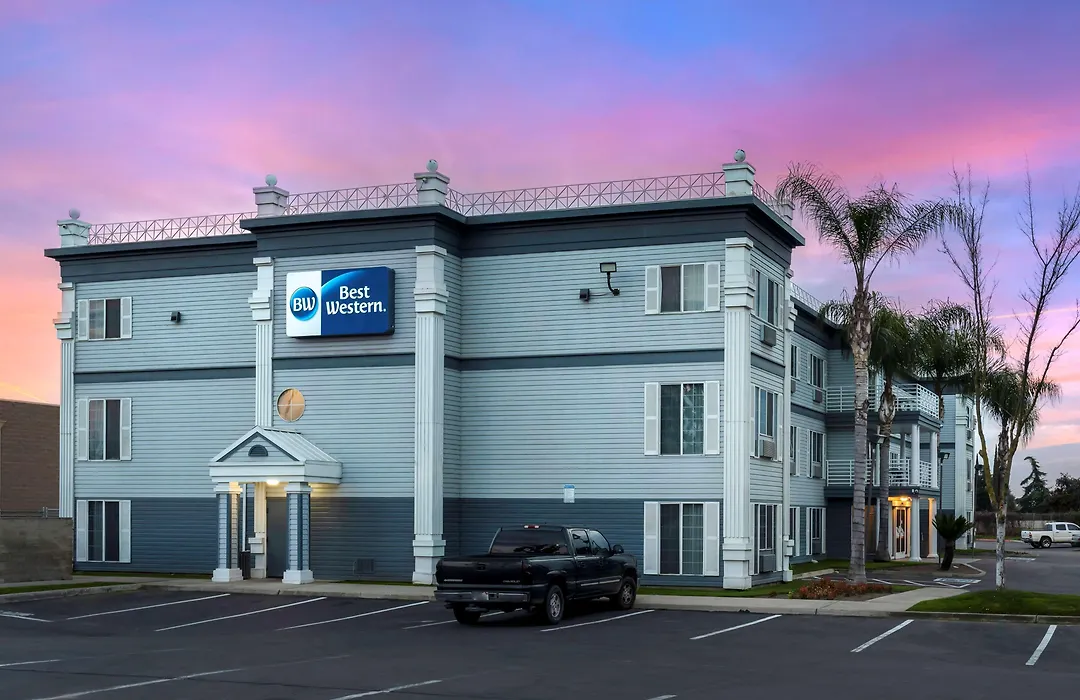 Best Western Colonial Inn-1