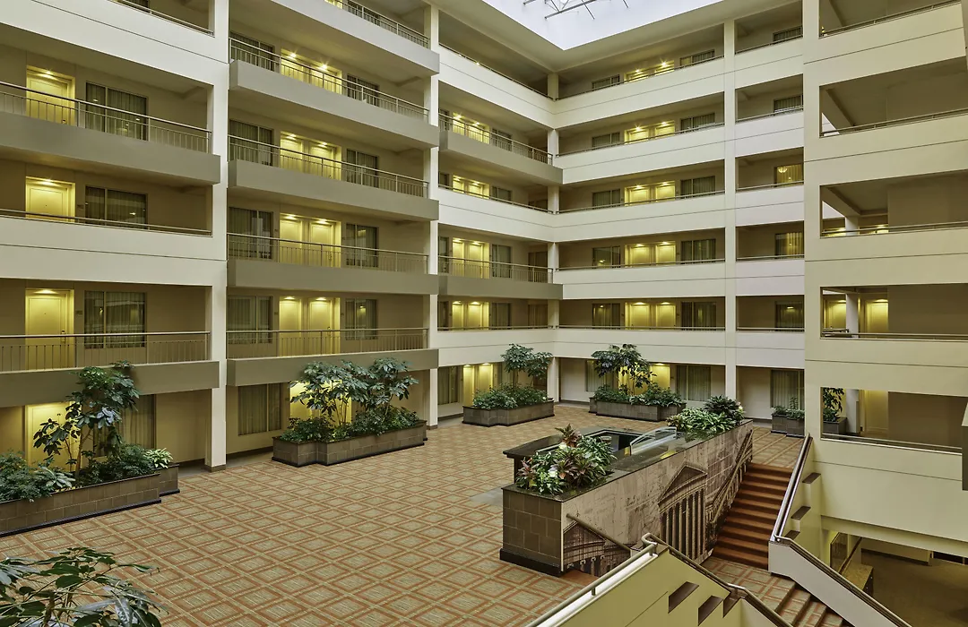 Doubletree Suites By Hilton Hotel Philadelphia West-1