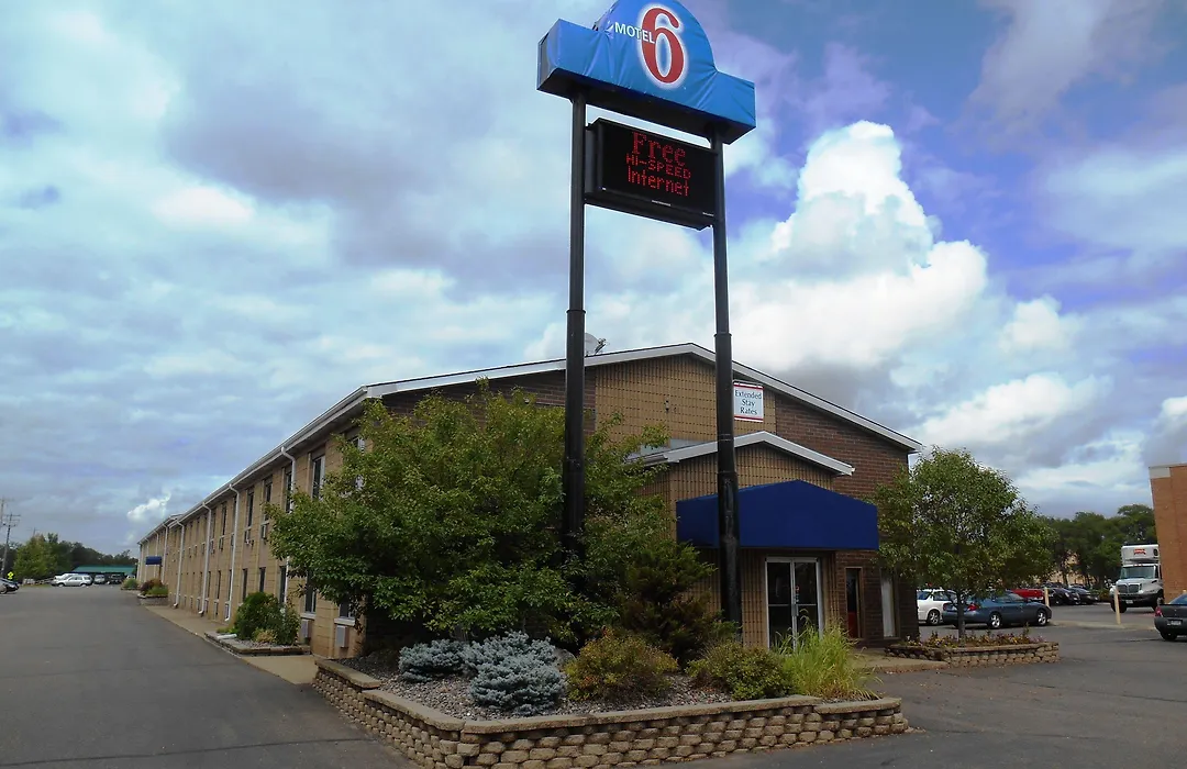 Motel 6-Eau Claire, Wi-1