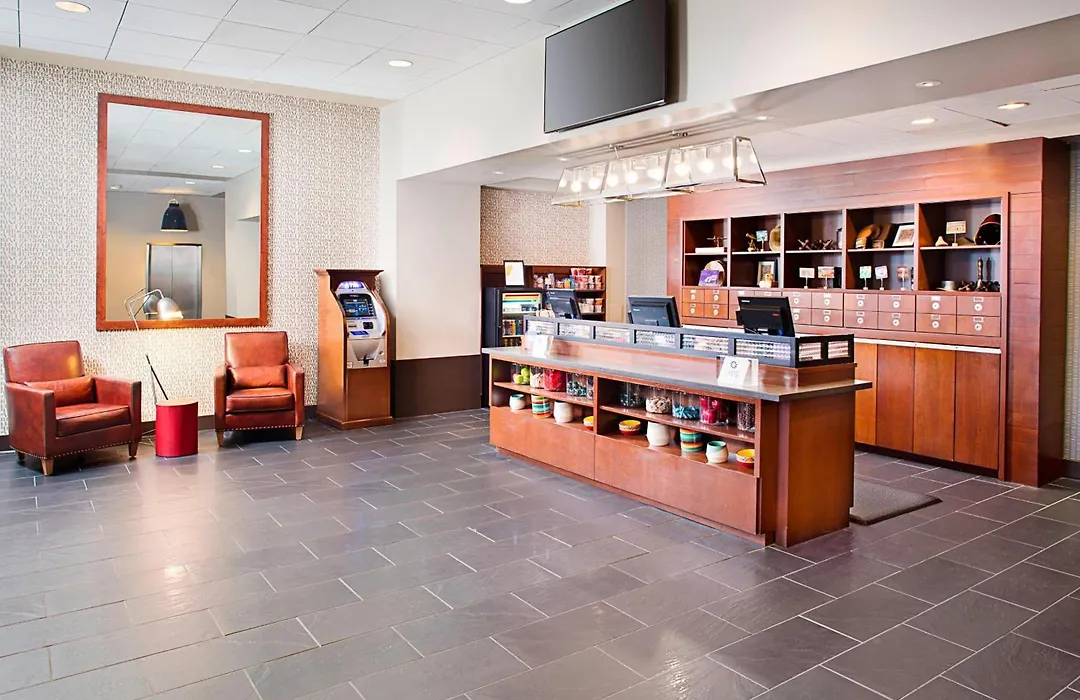 Four Points By Sheraton Philadelphia Airport-1