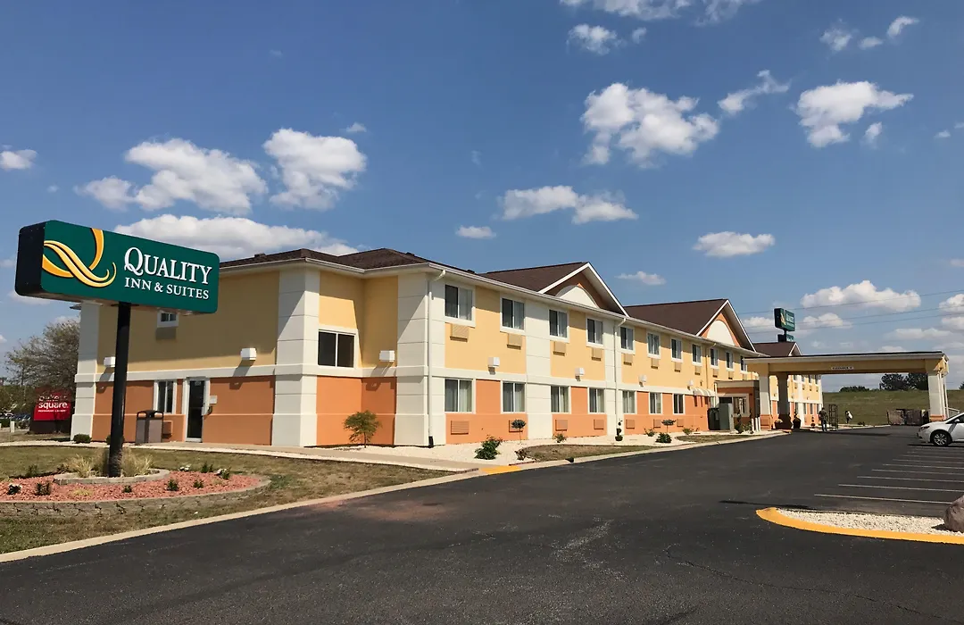 Quality Inn & Suites Springfield Southwest Near I-72-1