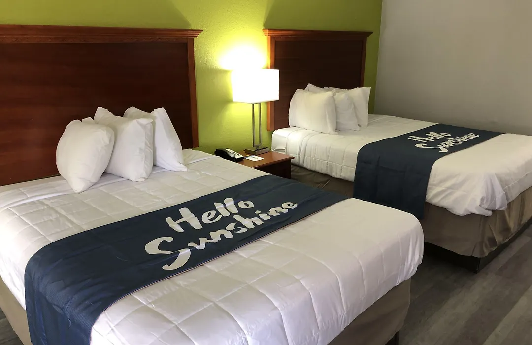 Days Inn By Wyndham Shorter-1