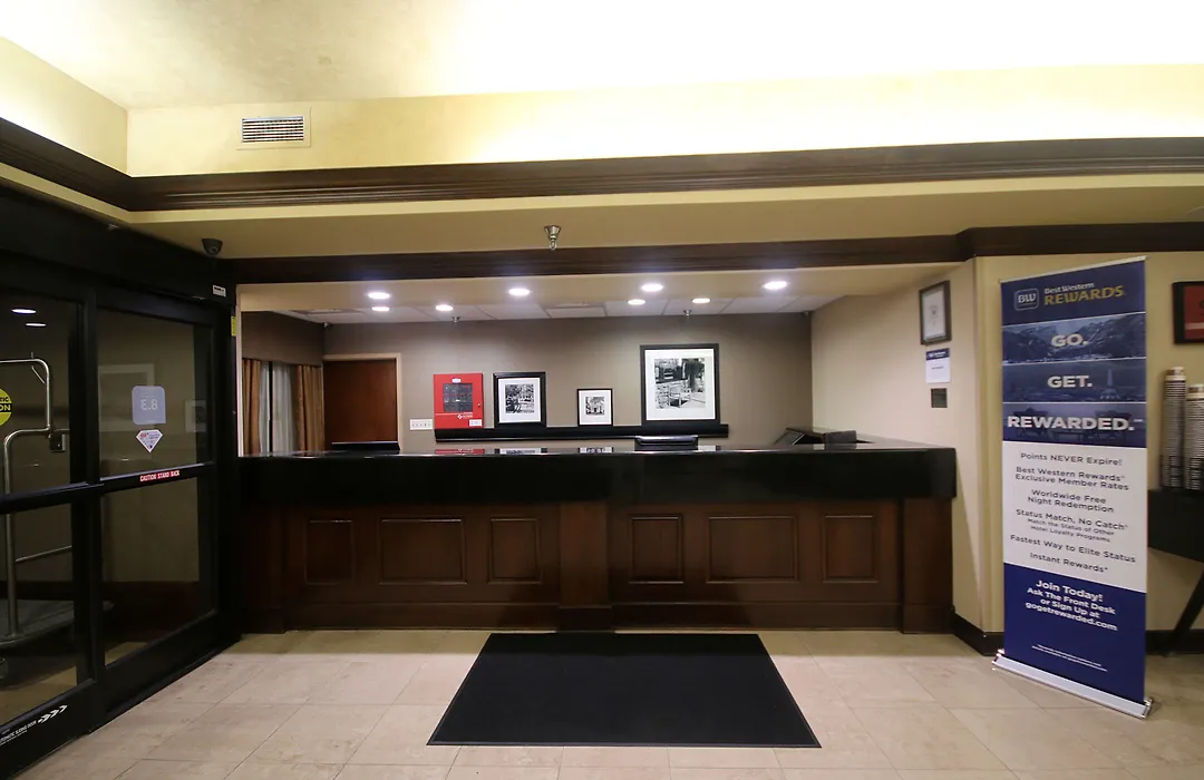 Wingate By Wyndham Greensboro-Coliseum-1