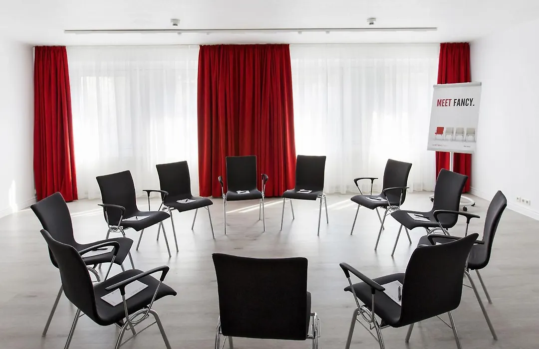 Dormero Hotel Dessau-Rosslau-1