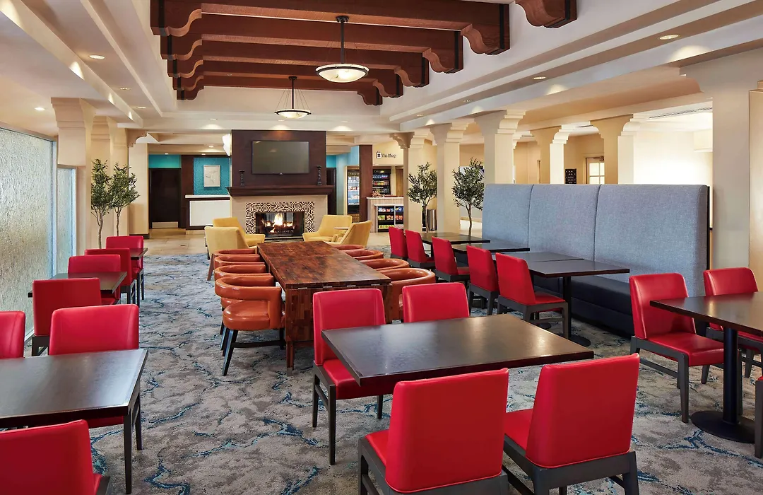 Hilton Garden Inn Valencia Six Flags-1
