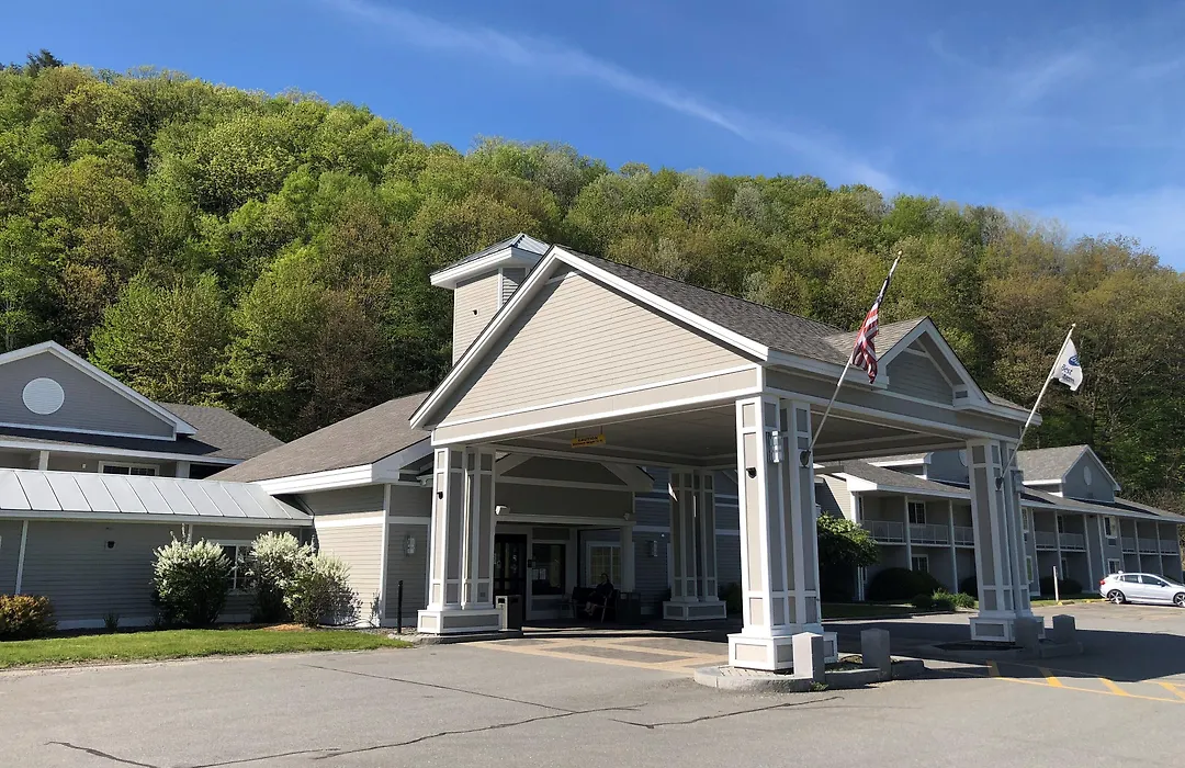 Best Western Springfield Hotel-1
