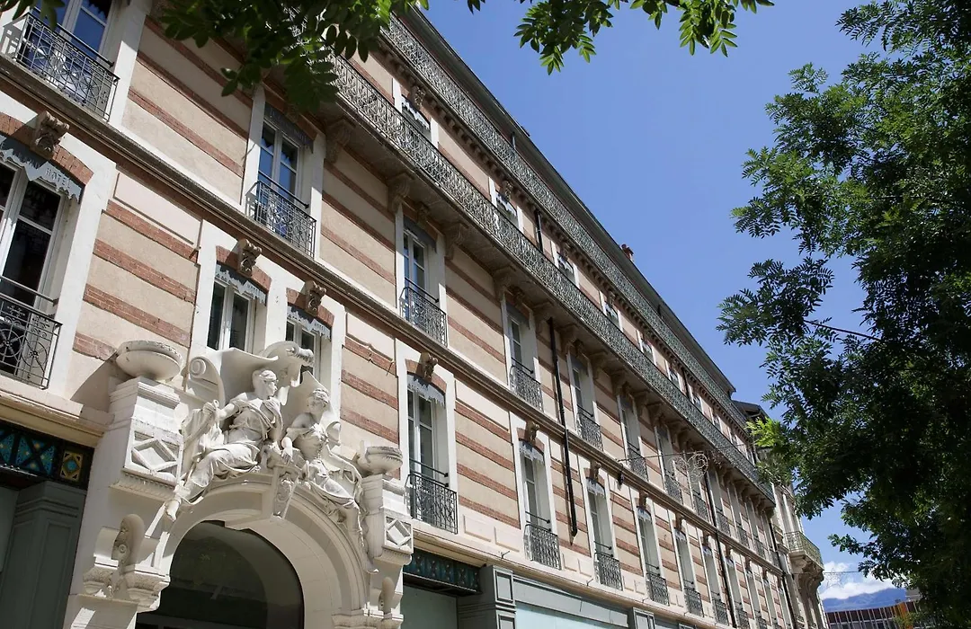 Le Grand Hôtel Grenoble-1