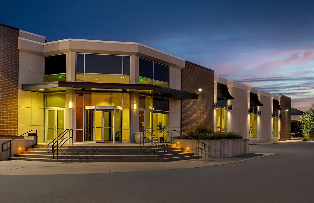 Holiday Inn Des Moines-Airport Conf Center By Ihg-1