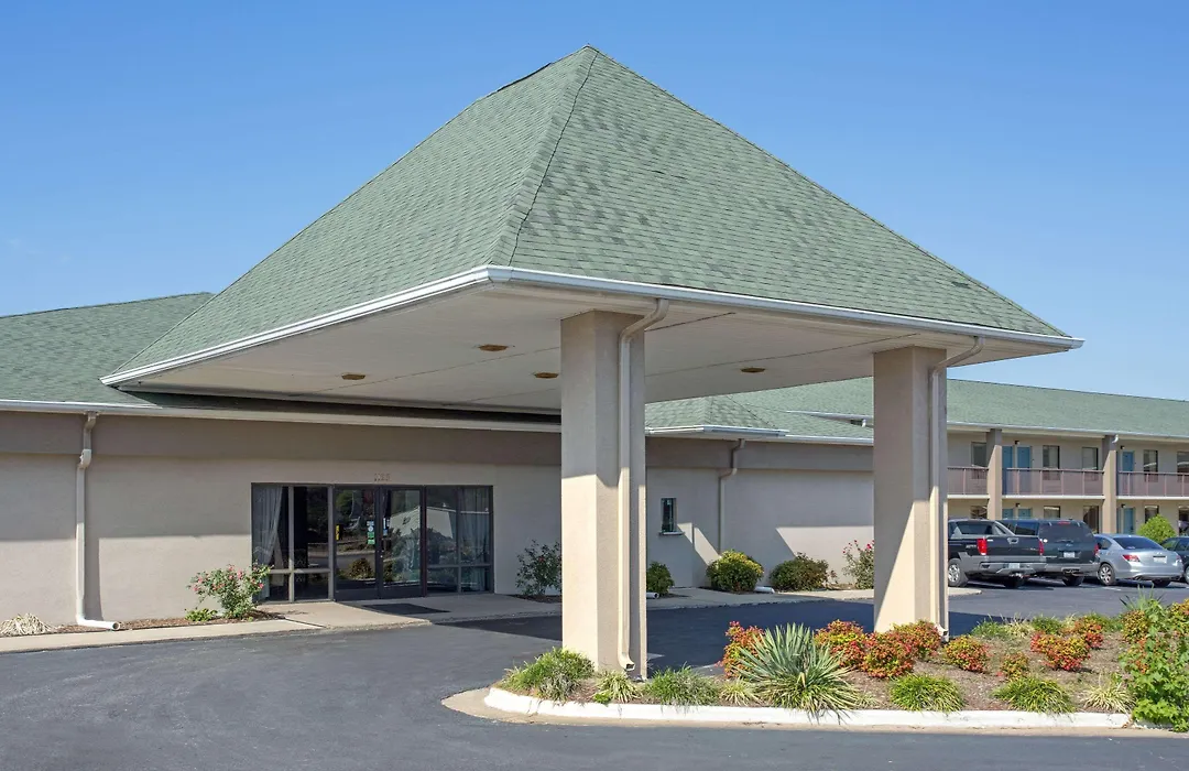 Super 8 By Wyndham Dunn-1