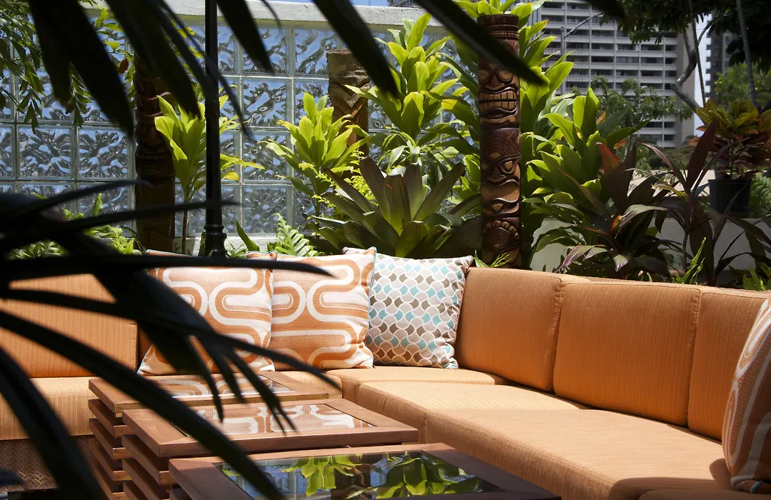 Oasis Hotel Waikiki-1