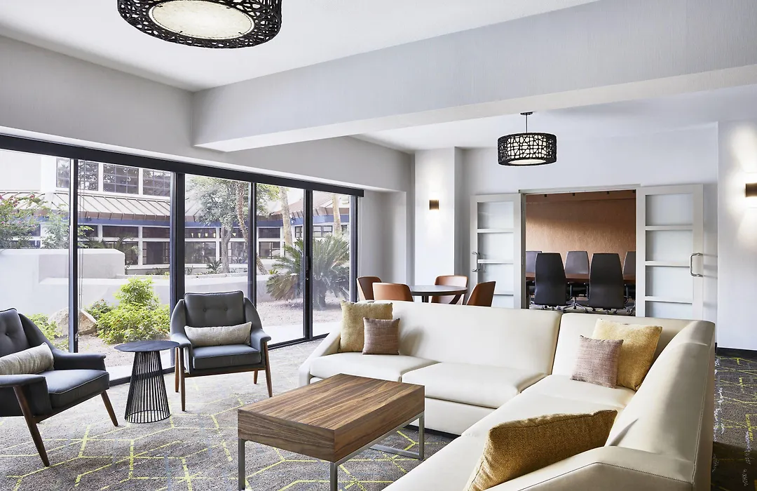 Delta Hotels By Marriott Phoenix Mesa-1
