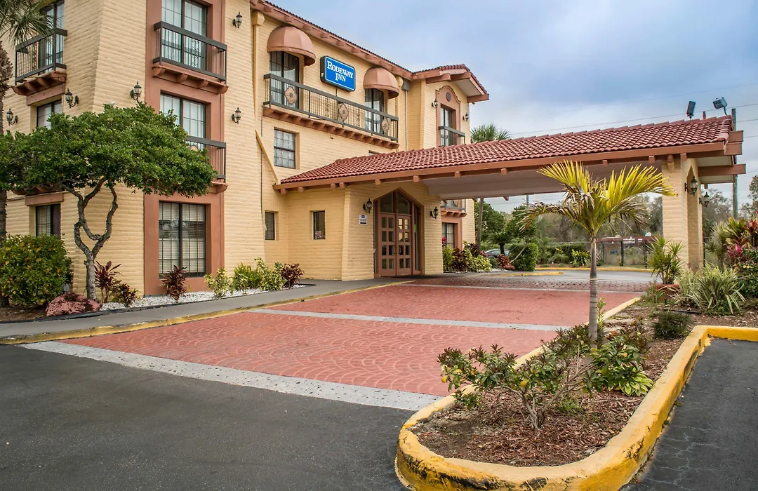 Rodeway Inn Near Ybor City - Casino-1